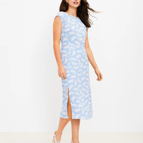 Petite Blue and White Butterfly Midi Dress - Picture 4 of 5